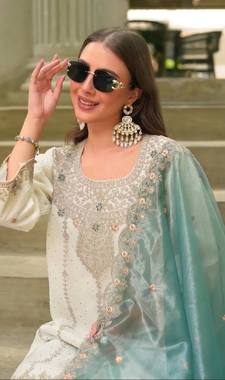Ivory & Sea Glass Embroidered Kurta Set